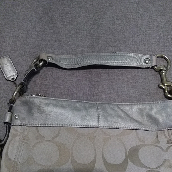 Coach Handbag - Picture 5 of 8
